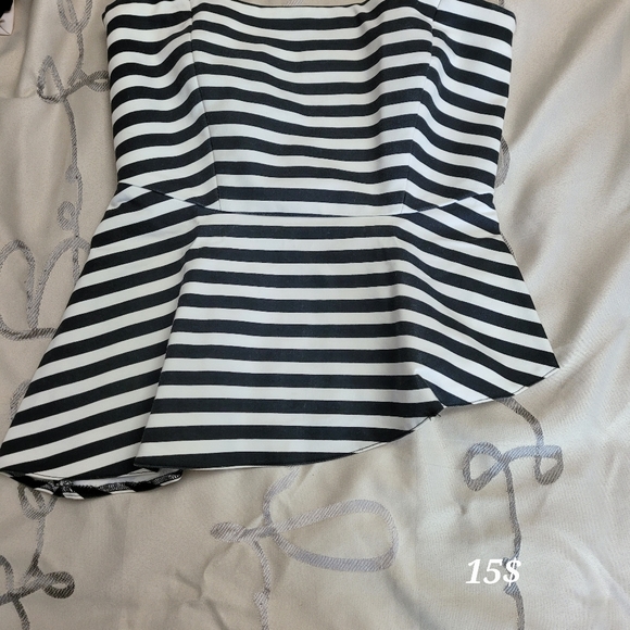 Tops 15 $ each - Picture 7 of 11